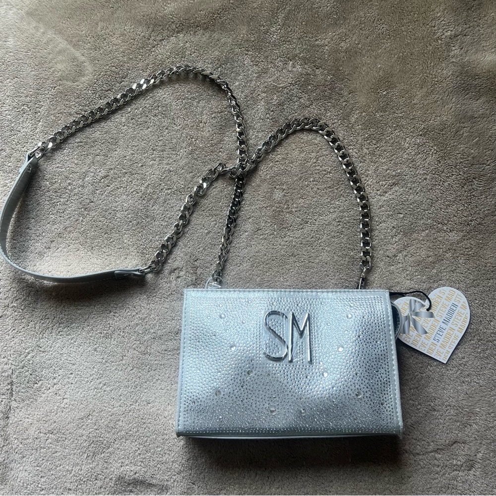 NWT Steve Madden Silver Crossbody Bag with Chain Strap